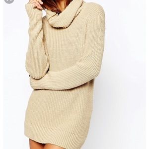 BURGUNDY Abercrombie tunic length turtleneck sweater